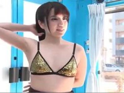 (女子校生+制服)『そんな事…ダメ～』高校生におっぱいマッサージしてそのままH！めちゃシコ確実な激エロ動画