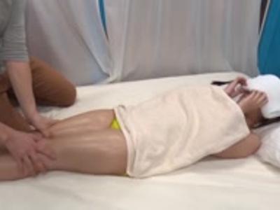 《エロ動画-寝取り》『中はダメ～彼氏にバレちゃう…』彼氏に内緒で可愛い彼女とSEX！興奮確実な超絶エッチな動画