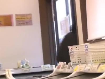 《企画-紺野ひかる》『嫌っ…ダメ～』就業中のかわいいミニスカ美少女にいたずらして乱暴！女性が見てもいいエロ映像