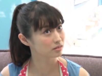 《外から見えてる??-企画》『我慢しなくていいよ♡』泳ぎに来ていた魅力的な女性が童貞男子にH指導！即抜け注意なR18映像