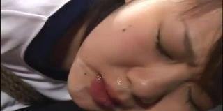 泣いてる女の子にに無理やりイラマチオさせるのってS男からしたら最高だよねｗｗｗ