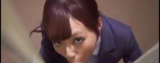 【希志あいの】美人スレンダー警察官が体を張って犯人を追い詰める！！