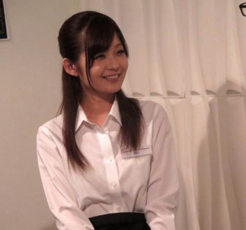 [石原莉奈]『レイプしないで堪忍して・・・』店員さんを狙い撃ちwww