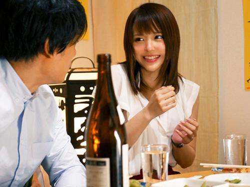 ＜美巨乳NTR＞「ナマだめぇぇ！ゴム着けてぇーーーーッ」出張先の相部屋で上司の生チンポに鬼ピストンされる人妻OL＜顔射＞