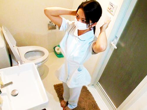 ＜個人流出＞「最高にかわいい♥♥」マスクを取ったら超SSS級のロリ美少女だった看護師にフェラ奉仕させて挿入＜素人ナンパ＞