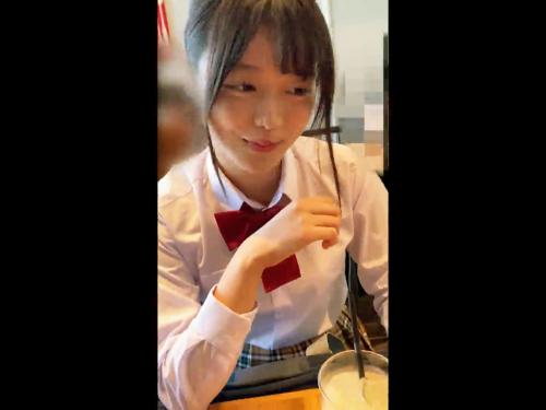 ＜個人スマホ撮影＞Dカップ美巨乳なの女子校生を素人ハメ撮り♪某SNSでナンパした援交娘にゴム無し中出し！＜美少女ロリJK＞