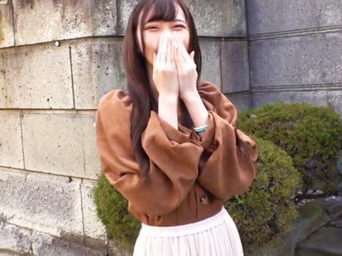 【素人ハメ撮り】「今から家まで行っていいスか？」突撃取材の流れでゴム無し中出し＆ロリ顔に精子ぶっかけるｗ【美少女ナンパ】
