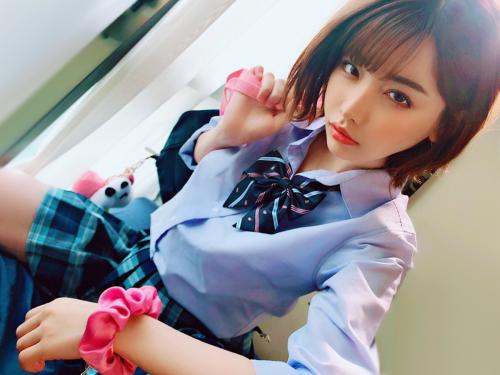 ＜中出し＞美爆乳な女子校生の万引き現場をスマホで盗撮…鬼畜男が憧れのギャルをハメ撮りレイプした流出動画＜美少女ロリJK＞
