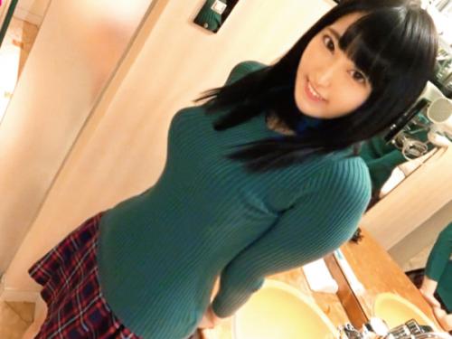 ＜素人ハメ撮り＞可愛い現役のロリ女子大生に顔射！「オナニー恥ずかしいです♡♡」低身長な桃尻娘に精子ぶっかけたｗ＜美少女＞