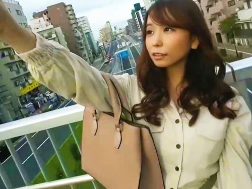 ＜個人撮影＞「おっぱいでっけぇぇｗｗ」マジックミラー号で彼氏持ちの美少女ロリ女子大生をハメ撮りｗｗｗ＜素人NTRナンパ＞
