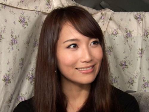 《素人奥様》「中に出さないで！」上品そうな美人奥様が他人チ〇ポを挿入されてたっぷり膣内射精