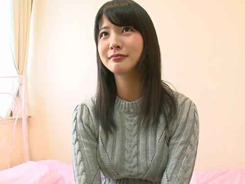 【精飲マニア】ぐうかわ素人妻が生挿入させてくれた超お宝動画！ゴックン浮気妻の膣奥へゴム無し種付け中出しｗ【童貞筆おろし】