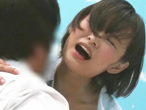 ＜マジックミラー号＞「逝っちゃうからぁーーーーッ」超SSS級な美少女ロリ看護師にゴム無しで真正中出し＜素人ナンパ企画＞