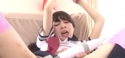 [跡美しゅり]ツインテールセーラー服美少女・・・執拗な攻めにたまらず喘ぎ声www