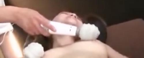 [椎名そら]媚薬を盛られて感じやすくなるからだから潮を吹いてしまうwww