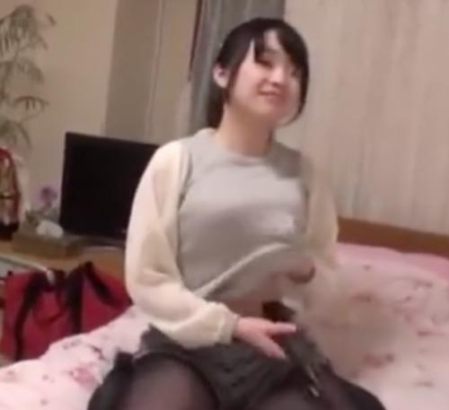 [姫川ゆうな]美人女子大生の部屋・・・のき見ていたらいきなりのおナニーwww