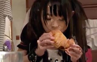 [初芽里奈]『しゃぶれよほらほら・・・』幼子を拉致監禁www