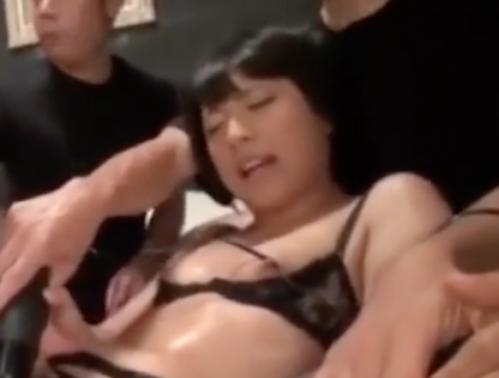 [浜崎真緒 阿部乃みく]『いっちゃう飛んじゃう』大洪水噴射インラン娘は大ハッスルwww