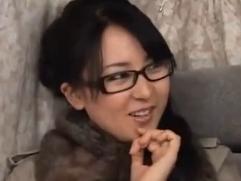 【人妻ナンパ】セレブな主婦が謝礼に釣られ寝取られます。初対面チンポに感じて豹変、淫乱、激イキ中出しファック
