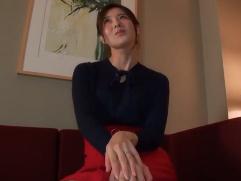 ＜熟女ナンパ＞不倫サイトで知り合った40代の綺麗な奥さん。全裸オナニーから混浴してベッドでハメての中出しファック