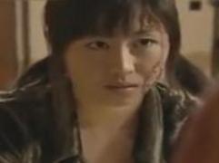 ＞母は刑務所。娘は同居しているおじさんに性的虐待を受けてのまぐわい。それでもその気持ち良さに絶頂イキ