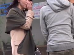 ＜熟女ナンパ＞街角でお声掛けされた54歳の奥さん。初対面チンポでハメられまくります。激イキ中出しセックス、痙攣イキ