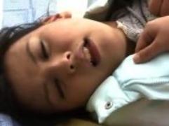 「中はやめて～イヤァァアアアア～」同僚を襲ってその妻の新婚新妻を青姦レイプして中出しする鬼畜な男