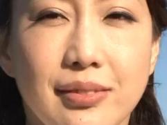 ＞義理の弟にイカされる淫らな日常。その絶倫チンポに溺れてしまった未亡人の兄嫁。発情、激イキ淫乱ファック