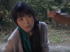 ＞勃起チンポを見せつけ挑発する義父「お前を欲しいって言ったらどうする？」「そんな気ありません」力尽くでの強制ファック