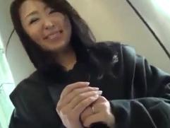 ＞結婚歴10年の奥様が夫以外の男と温泉旅行。久しぶりに女に戻ってエッチに悶える淫らな性交