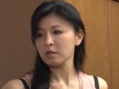 〖神崎清乃〗婿にマンコを貫かれて善がり狂う熟女義母が激イキ母子相姦