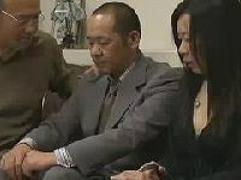 賞与をエサに我が社の社員の妻を欲しがる社長。承諾、旦那公認での寝取られ淫乱セックス