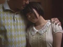 ＞義父とのベロチュウが虜となりメロメロになってしまった巨乳嫁。もう抑えきれない感情、激イキ禁断ファック