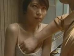 ＜ヘンリー塚本＞「襲ったら騒ぐか？」 「解らん」夫の兄に寝取られ不倫に走るノーブラで家事をしていた人妻