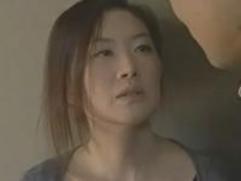 義息に口説かれた熟女義母。昼間から抱き合う淫らな関係、近親相姦、激イキ淫乱ファック