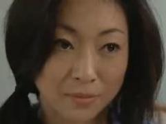 《小池絵美子》情事に溺れてしまった団地妻。もう、抑え切れない性欲、不倫な淫行