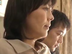 ＜円城ひとみ＞婿が義母を薬で眠らせ中出し昏睡、強制ファック。それに気づいた義母は怒り問い詰めるも妊娠・・・