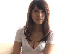 ＞綺麗な32歳の奥さんがAV再出演。普段から夫婦の営みでは生ハメなんだそう。今宵は興味津々にアブノーマルな性交で絶頂イキ