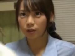 ＞旦那の兄に聞かれるとわかっていても抑え切れない善がり声。激しく抱き合う夫婦の営み。そして狙われてしまうその身体