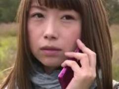 山中で男と人妻が密会。会うなり淫語を口走っての淫行。善がり狂っての不倫、激イキファック