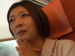 ＞34歳の主婦が夫以外の男と一泊温泉旅行。混浴から始まり善がり狂っての激イキ淫乱、発情ファック