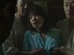 《大沢萌》男に抱かれ悶える妻を覗き亭主が興奮。夫婦交換、淫らな性交
