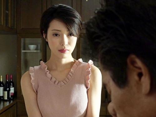 右も左も分からない人妻にバニーガール姿をさせて恥辱の限りを尽くす濃厚変態接客で本番セックス強要強姦レイプ凌辱！