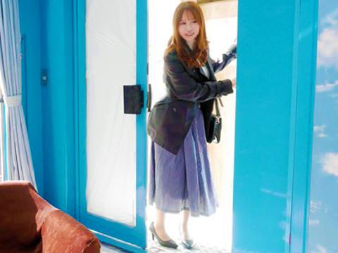 ＜マジックミラー号＞美人の奥様を人妻ナンパ！「パイオツでっけぇーーーーっ」乳首を弄ばれてハメられる激えち不倫妻ｗ＜素人＞