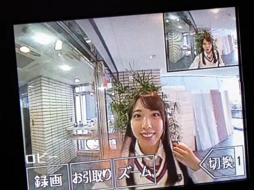 【JK美少女×円光】黒髪ロング猥尻ボディ★激カワ制服JK美少女さん♪ 1Kヤリ部屋で変態おじチンとハメ撮り交尾してしまう！