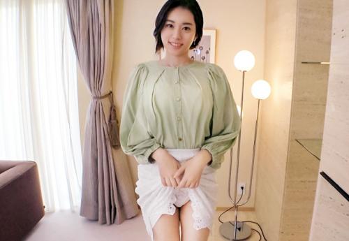 【熟女】高身長スレンダー猥尻ボディ★お上品な三十路の美熟妻さん(35)♪ 卑猥に糸引く人妻マンコで不倫交尾してしまう！