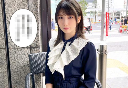 【貧乳】極細スレンダーくびれボディ★元航空職員の小悪魔美少女さん♪ チンポ狂いの清楚マンコを鬼ピスさせてしまう！