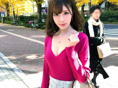 【OL×美巨乳】細身スレンダー淫尻★不動産会社勤務の美人OLさん(26)♪ 社長の愛人マンコで顔射交尾させてしまう！