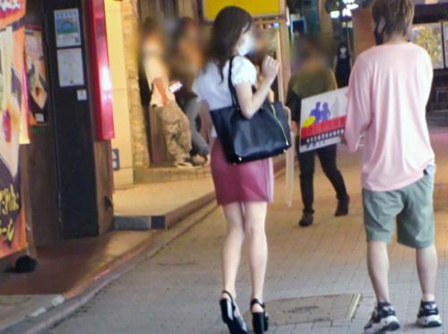 【素人×ナンパ】細身エロ淫尻★渋谷の激カワ巨乳ショップ店員さん♪ ビクビク痙攣する淫汁マンコをハメ倒されてしまう！
