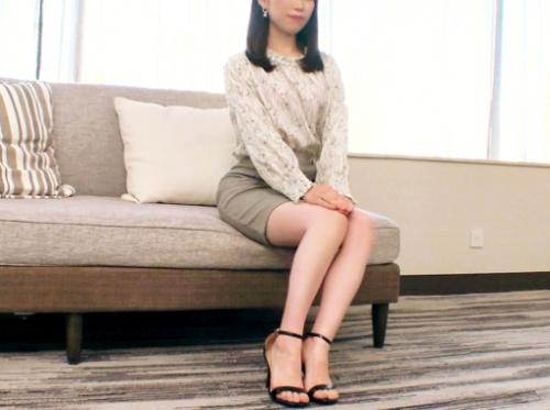 【美女教師】極上スレンダーくびれ淫尻★お上品なアラサー家庭科教師さん♪ 即濡れ性欲マンコを巨根ピストンされてしまう！